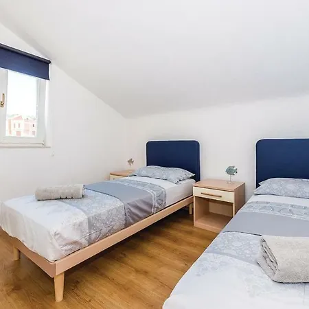 A.m. Sea View Apartment *