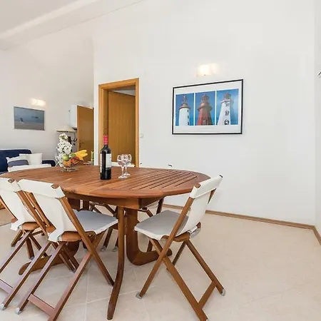 A.m. Sea View Apartment *