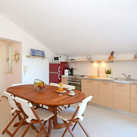 A.m. Sea View Apartment *