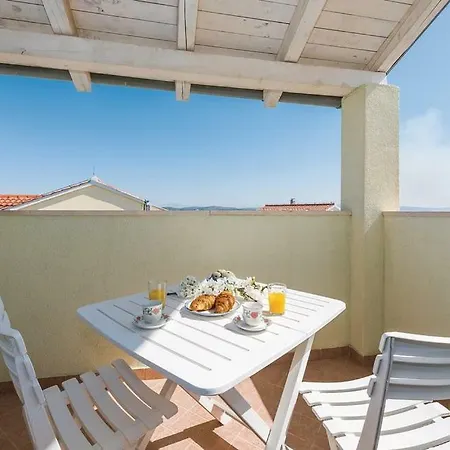 A.m. Sea View Apartment *